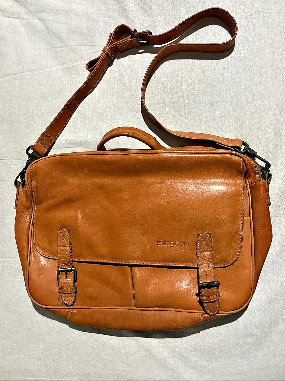 Vintage Ellington The Nature Company Great Naturalist tan Leather Messenger Bag